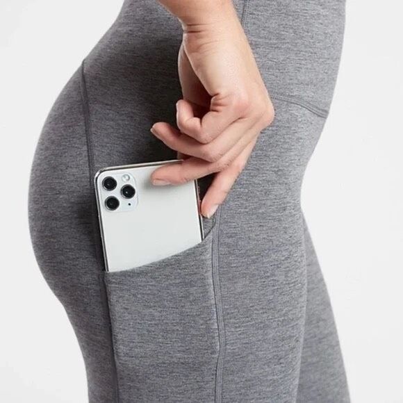 Athleta Ultimate Stash Pocket‎ Capri Leggings SuperSonic Gray Heather SP - Picture 4 of 11